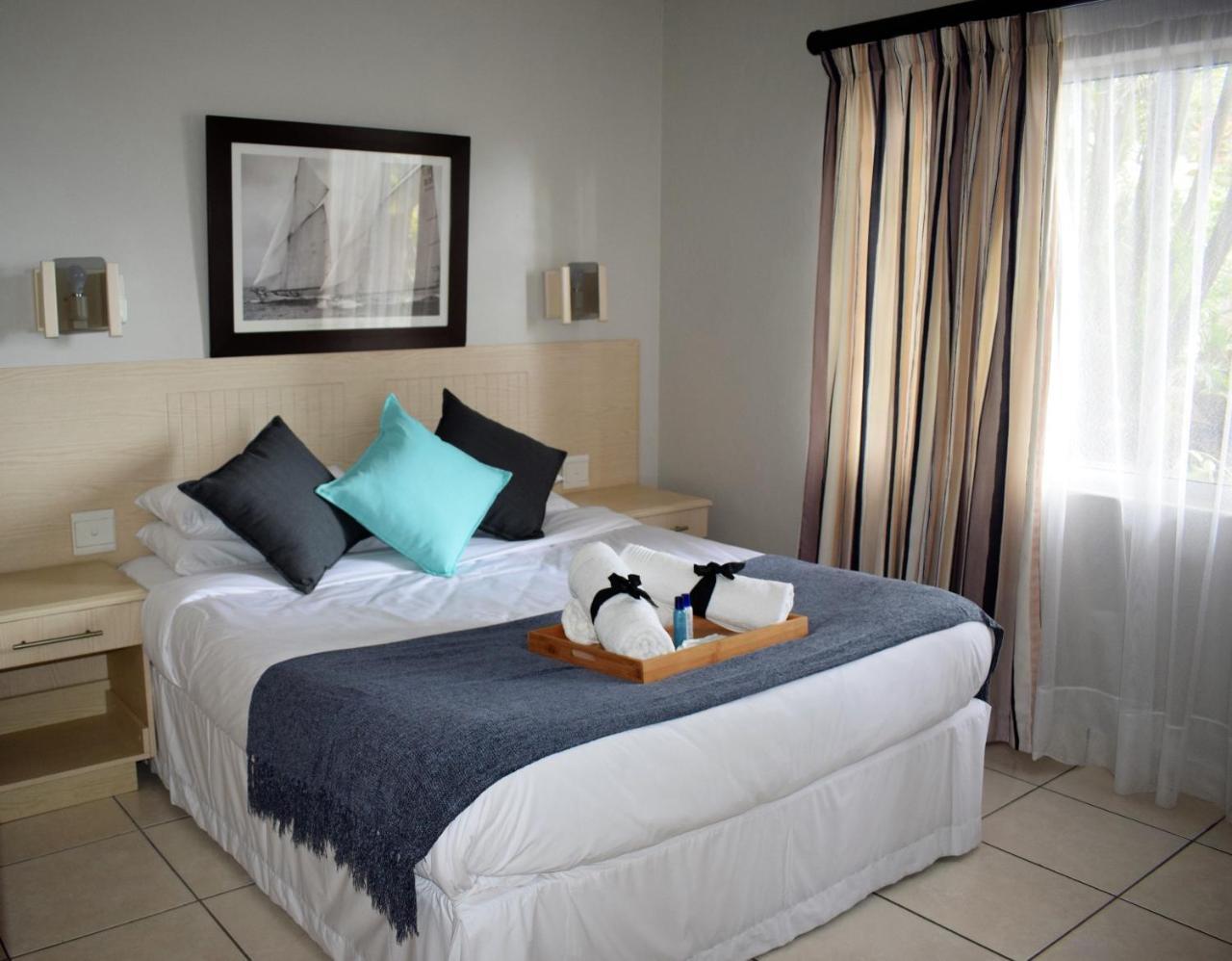 Sunrise Beach Resort Amanzimtoti Exterior photo