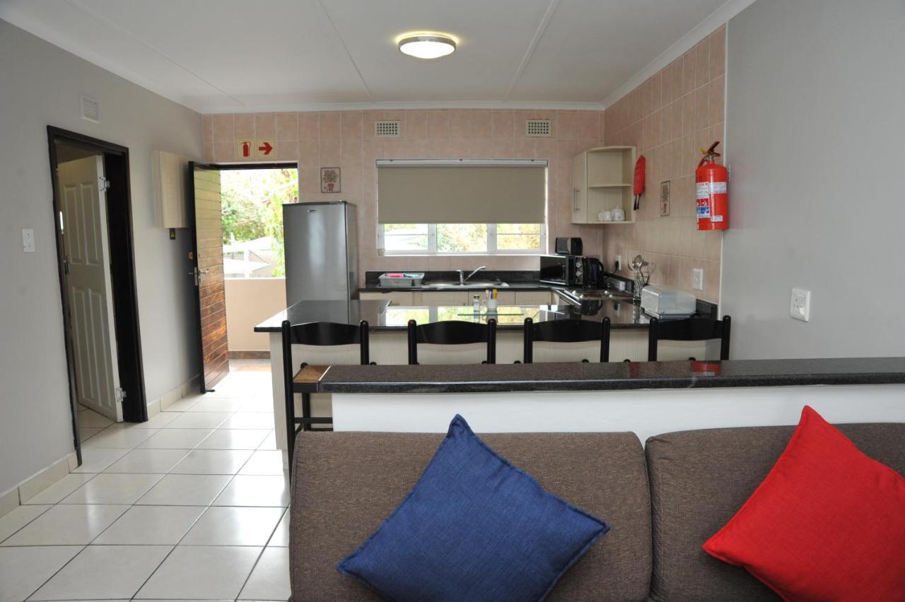 Sunrise Beach Resort Amanzimtoti Exterior photo